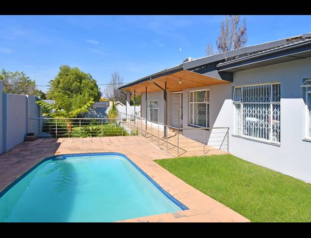 5 BEDROOM HOUSE FOR SALE IN BLAIRGOWRIE
